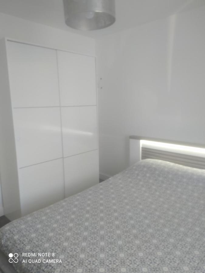 Chambre D'Hotes Chez Sandrine Guitres Luaran gambar